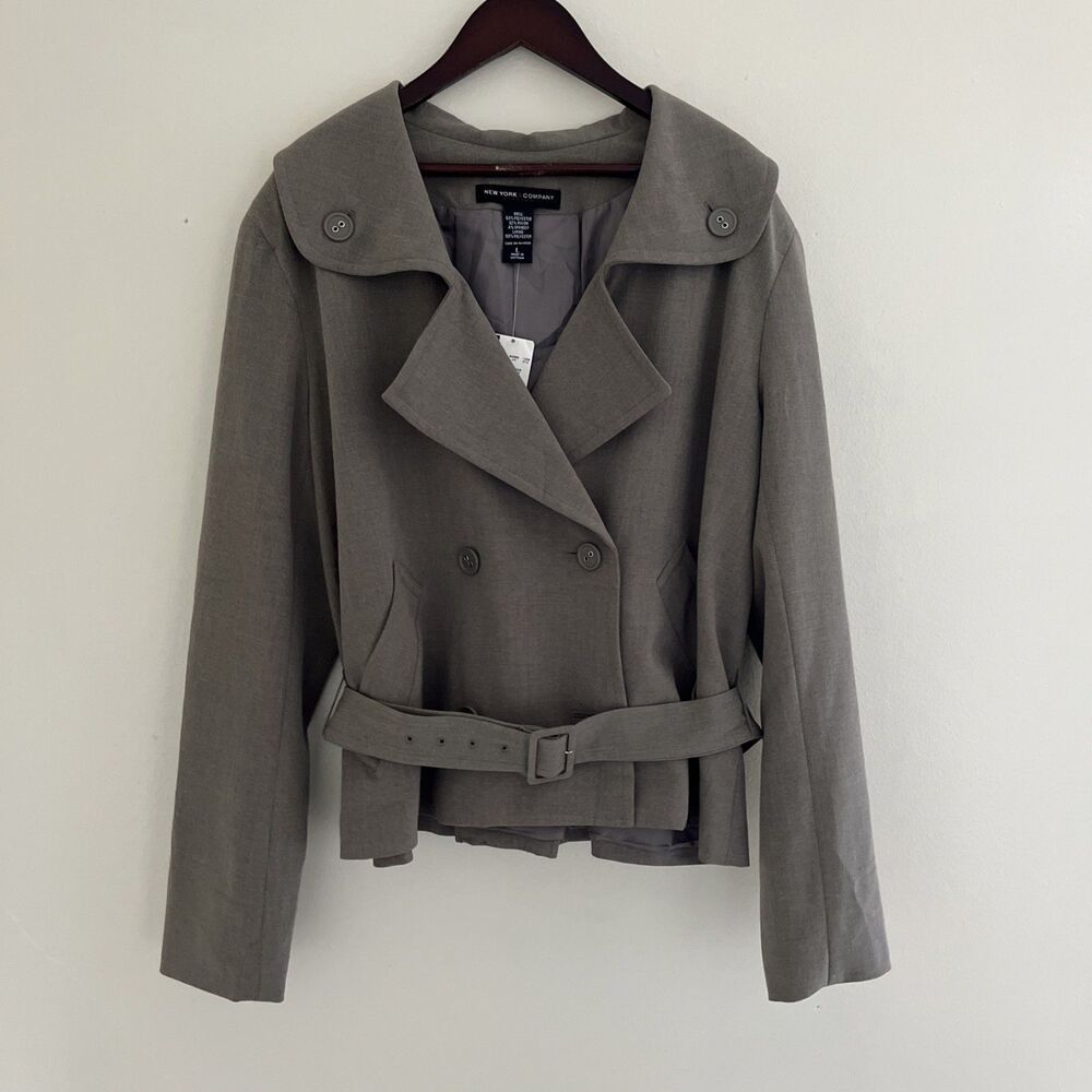 NEW YORK & COMPANY NWT Belted Work Chic Double Breasted Blazer, Gray- Large